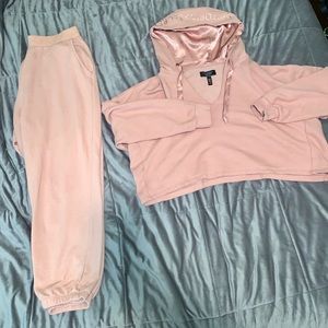 Victoria’s Secret Matching Sweatsuit NEW